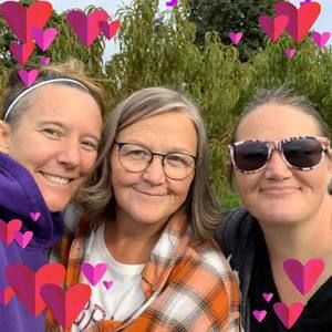 Meet your Posher, Connie